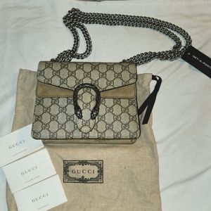 GUCCI Dionysus GG Supreme mini bag